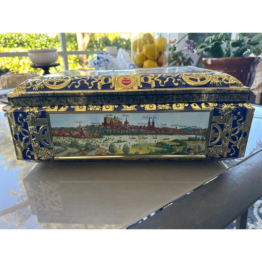 Vintage 2001 E‎ Otto Schmidt Nuremberg Germany Large Lebkuchen Biscuit Tin Chest